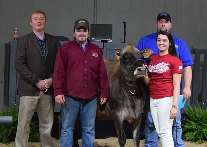 The second top selling lot of the Kentucky National Show and Sale was Lot 25.