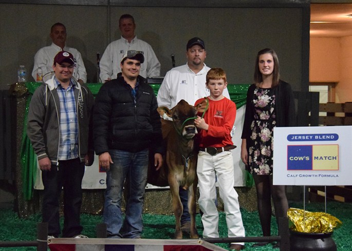 Lot 103, River Valley Chrome Tris 1244{5}-ET was sold to Colin Wussow, WI from River Valley, IL. She sold for $6,200.